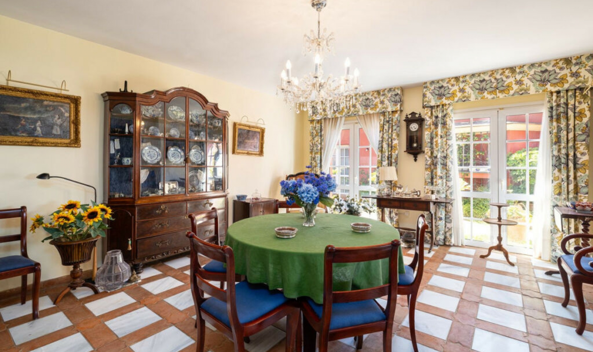 Resale - House -
Benalmadena