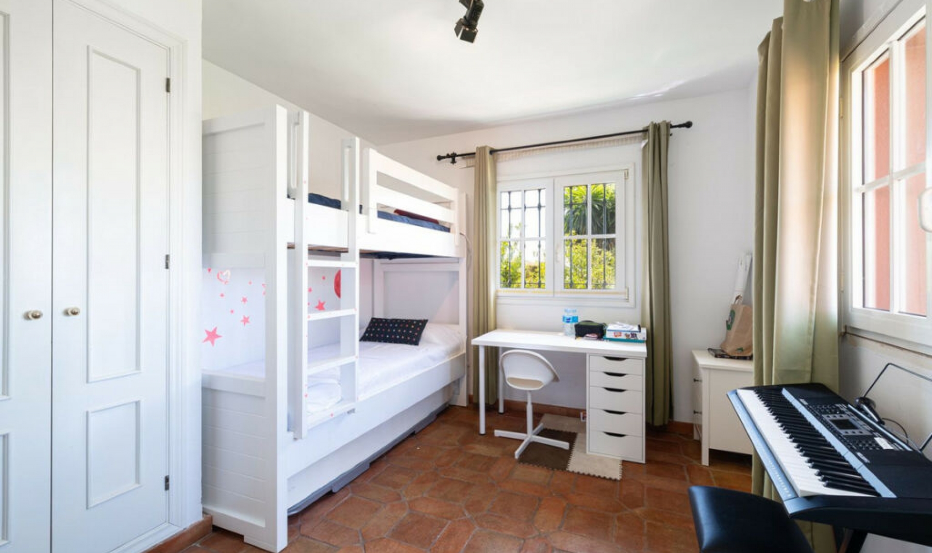 Resale - House -
Benalmadena