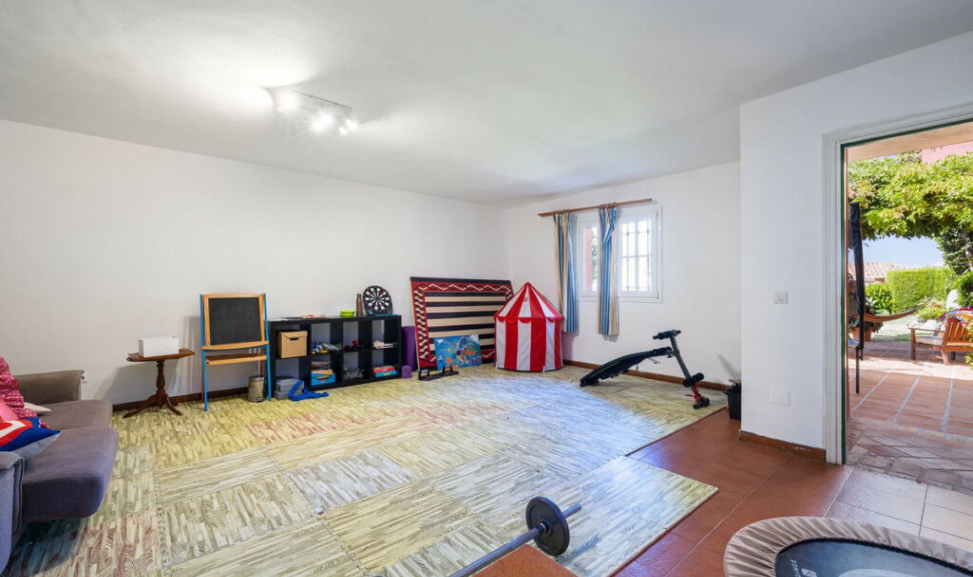 Resale - House -
Benalmadena