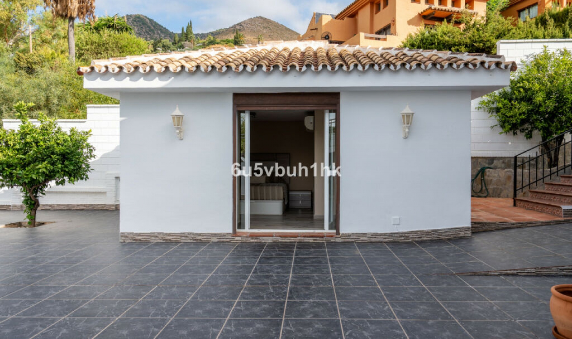 Resale - House -
Benalmadena