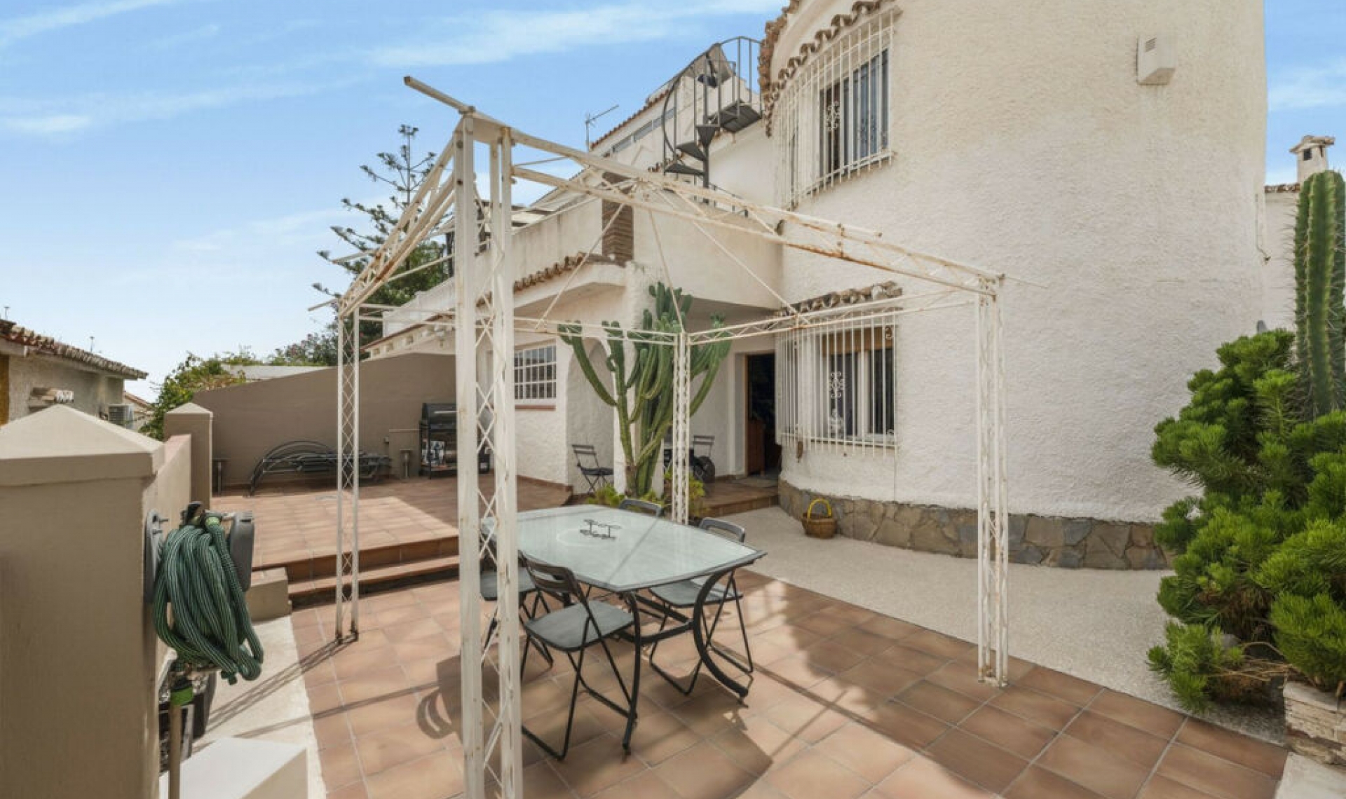 Resale - House -
Benalmadena
