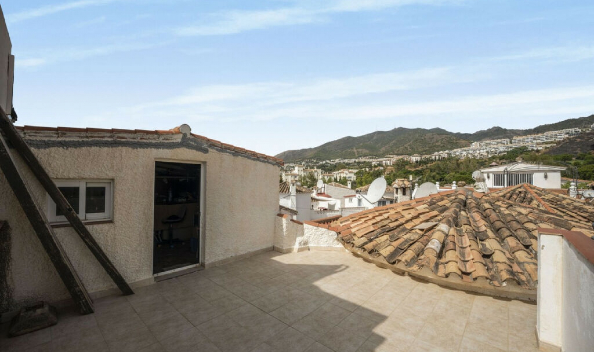 Resale - House -
Benalmadena