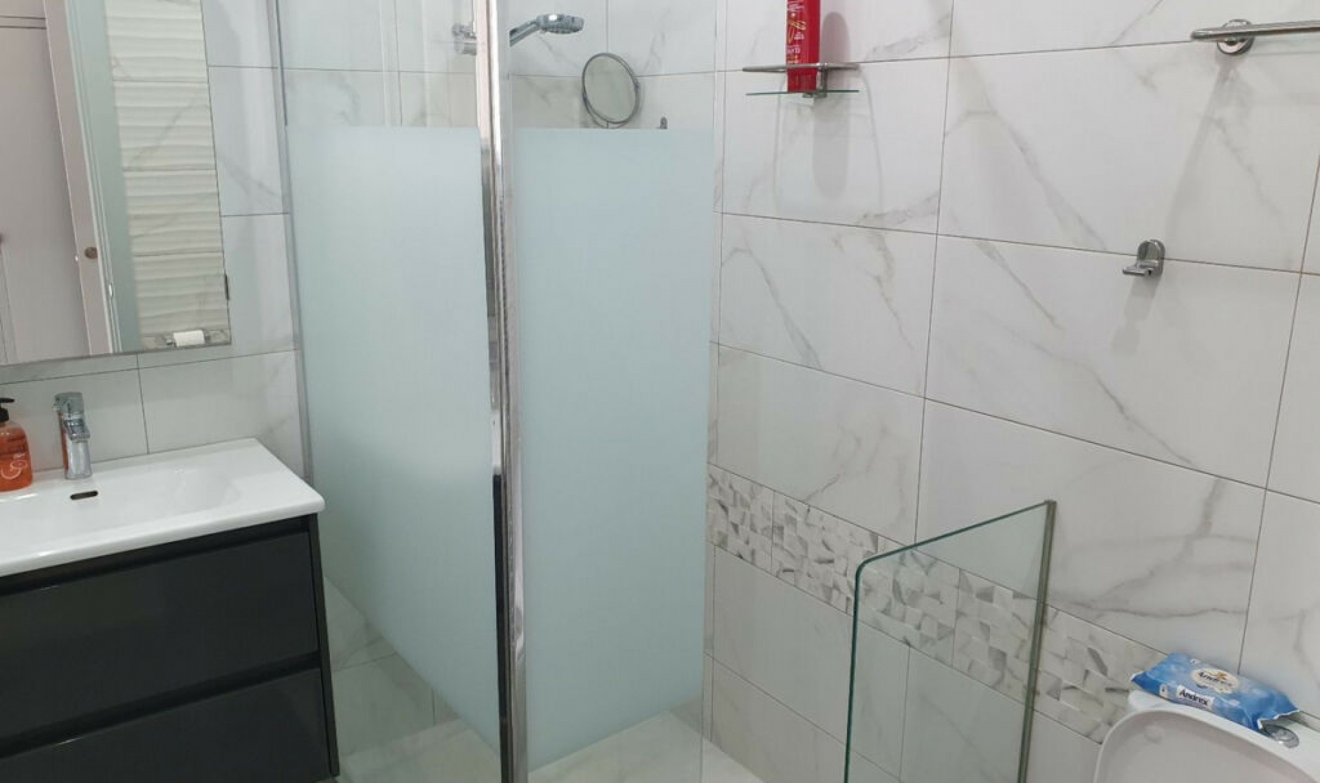 Resale - House -
Benamara