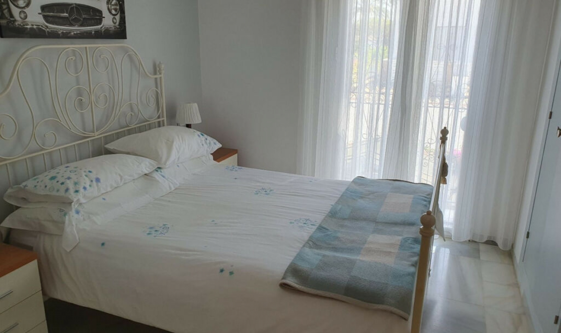 Resale - House -
Benamara