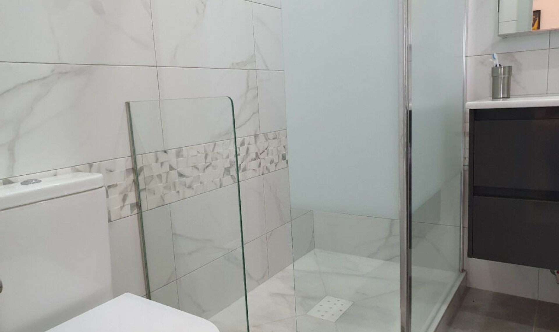 Resale - House -
Benamara