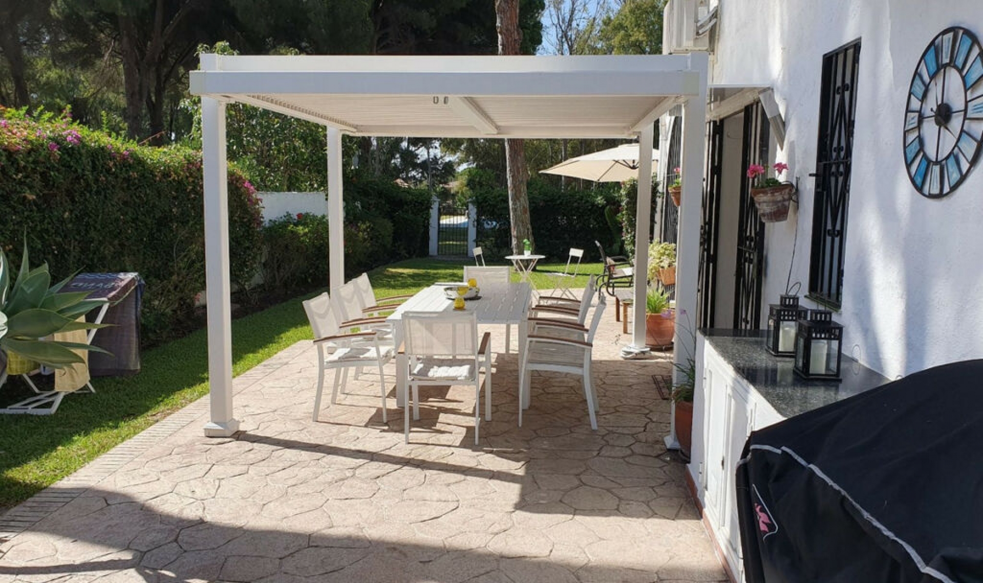 Resale - House -
Benamara