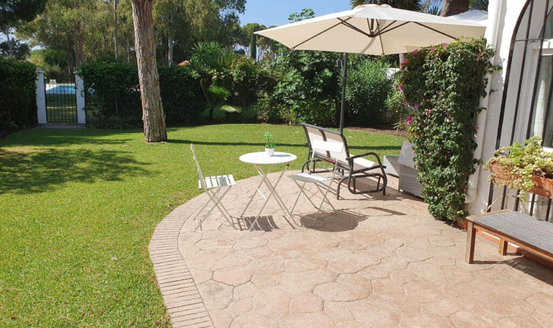 Resale - House -
Benamara