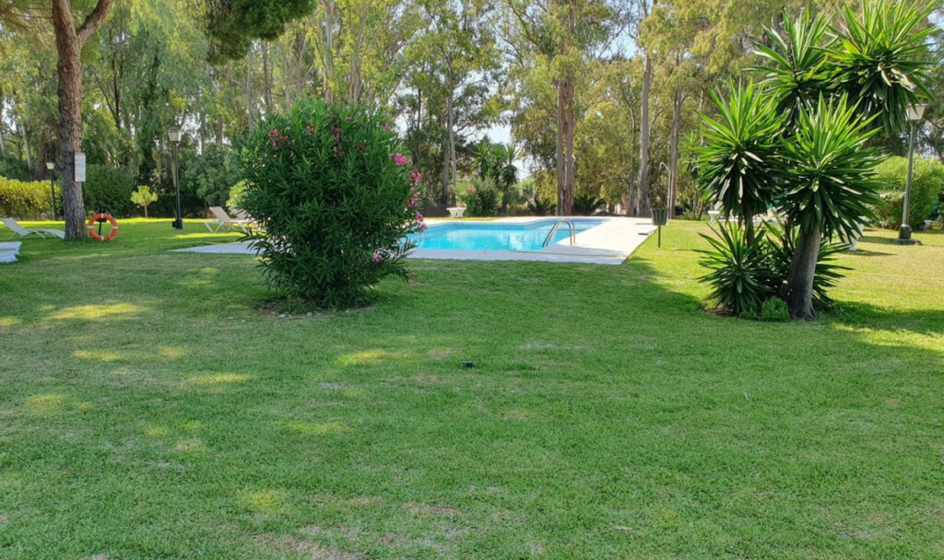 Resale - House -
Benamara