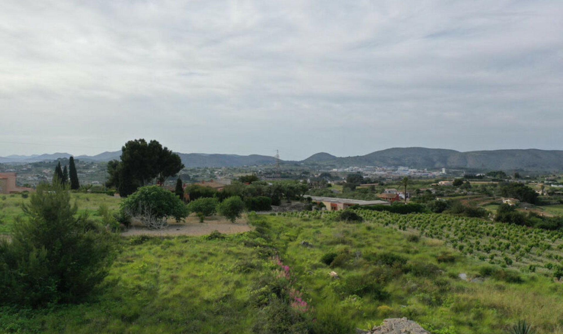 Resale - House -
Benimarco