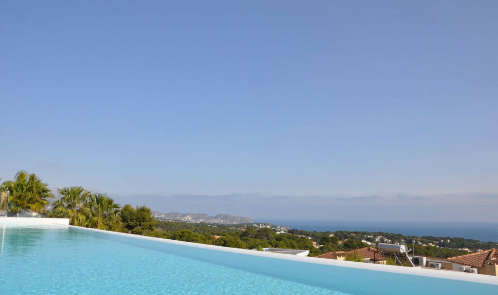 Resale - House -
Benissa Coast