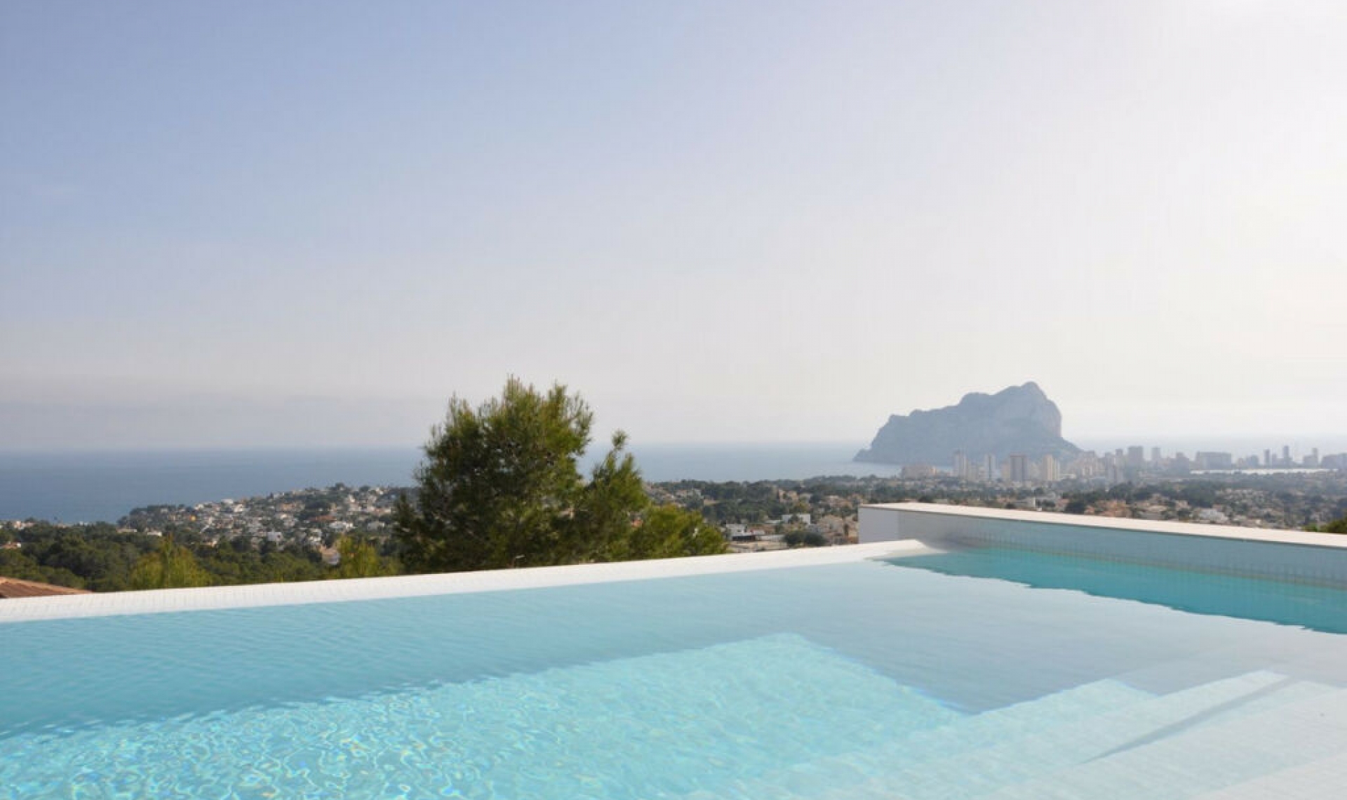 Resale - House -
Benissa Coast