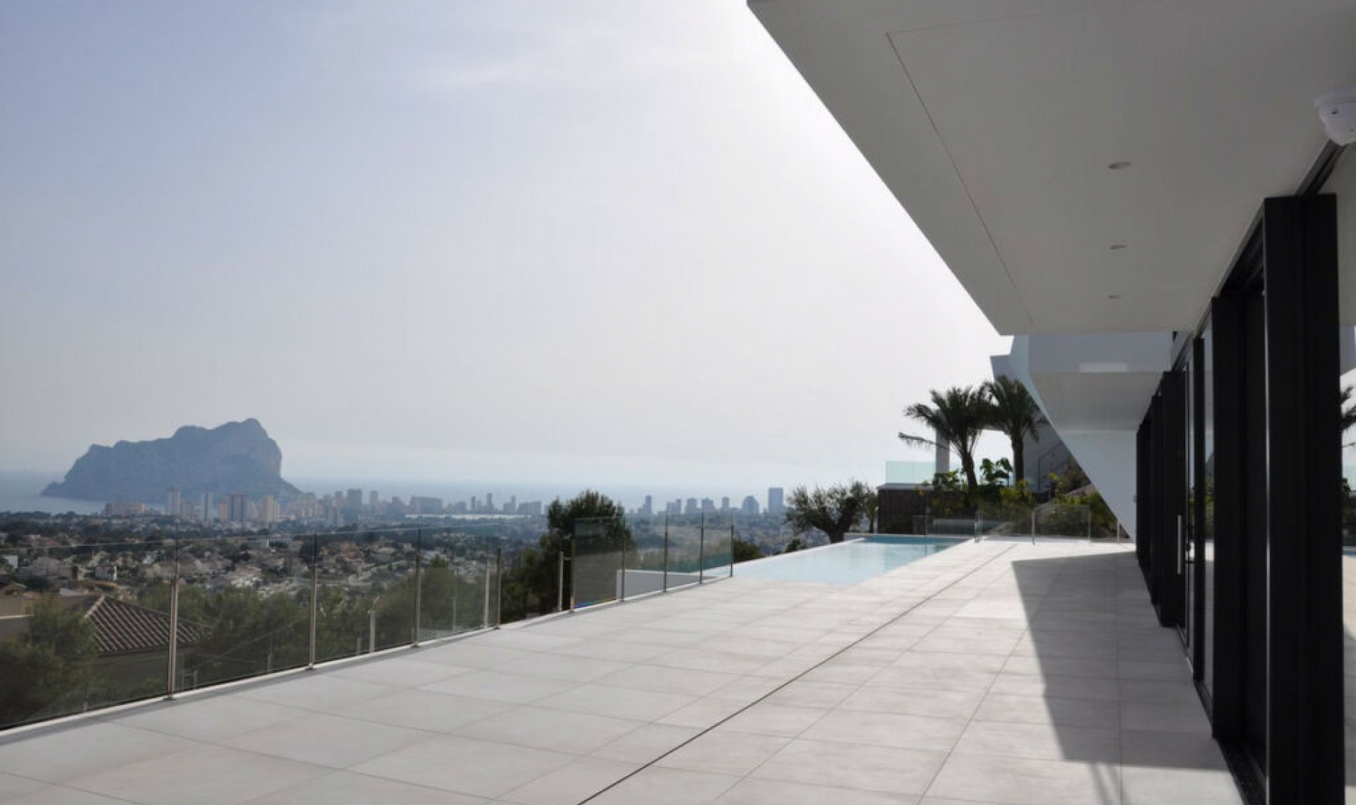 Resale - House -
Benissa Coast