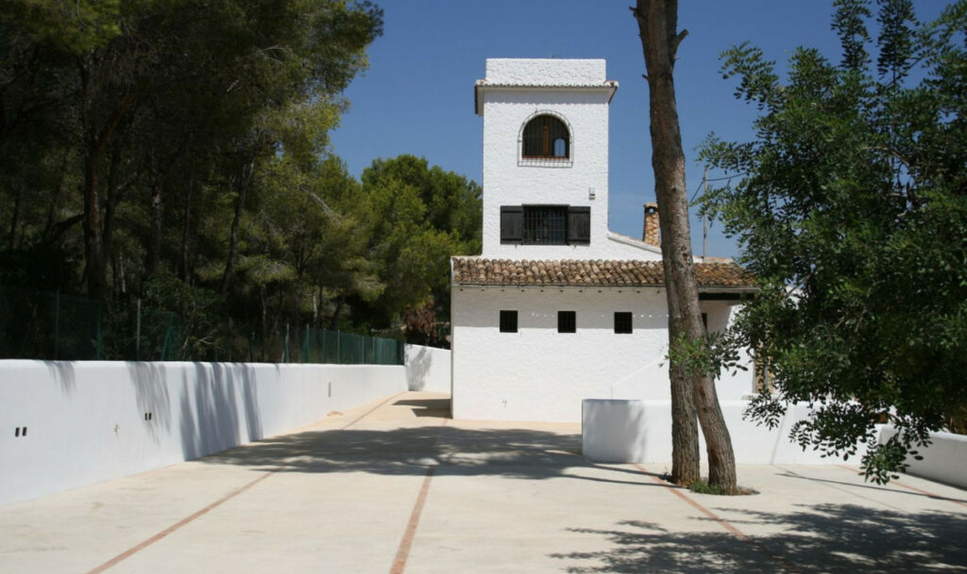 Resale - House -
Benissa Coast