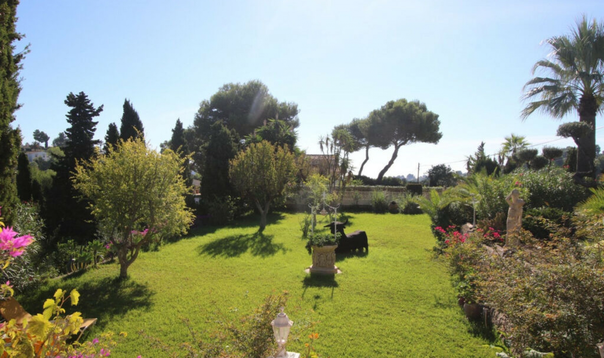 Resale - House -
Benissa