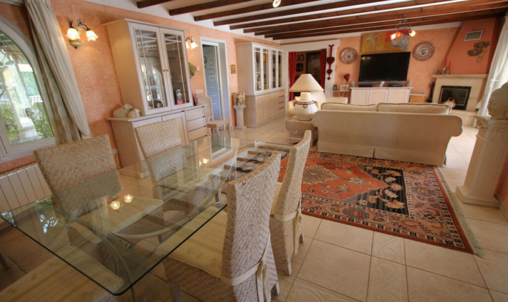 Resale - House -
Benissa