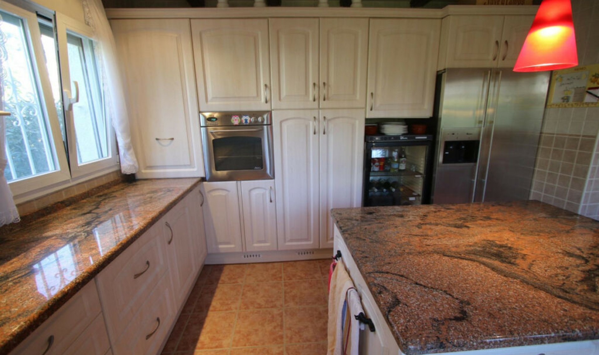 Resale - House -
Benissa