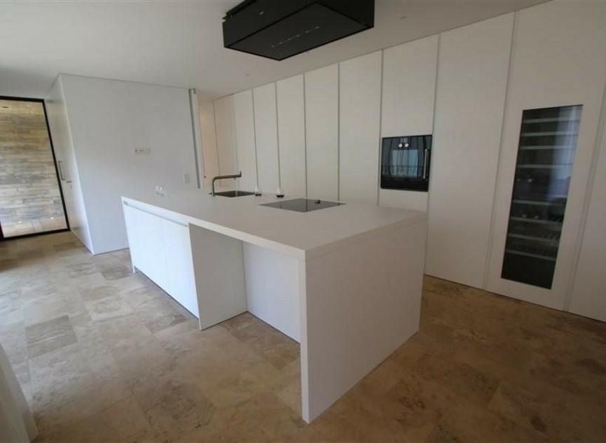 Resale - House -
Benissa