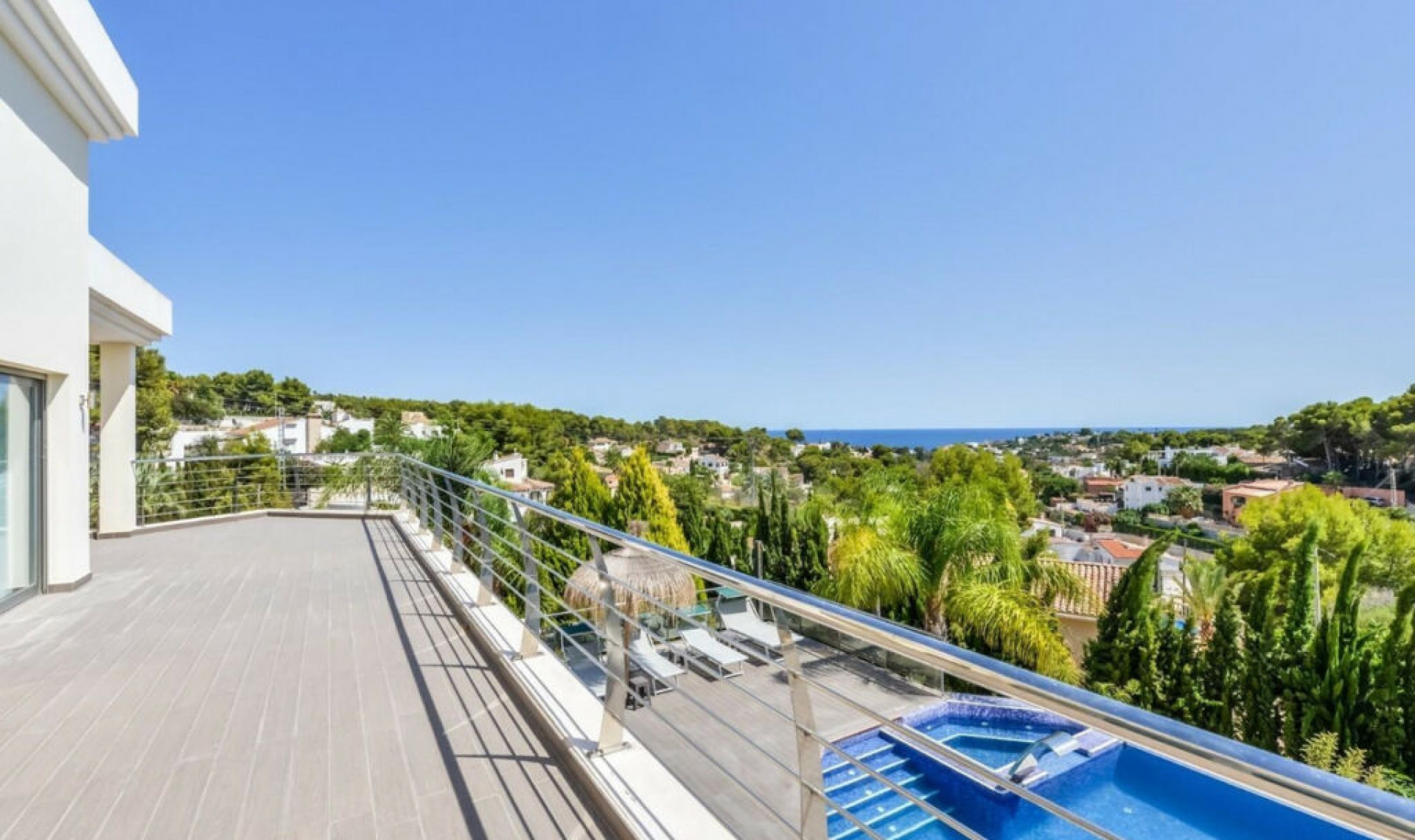 Resale - House -
Benissa