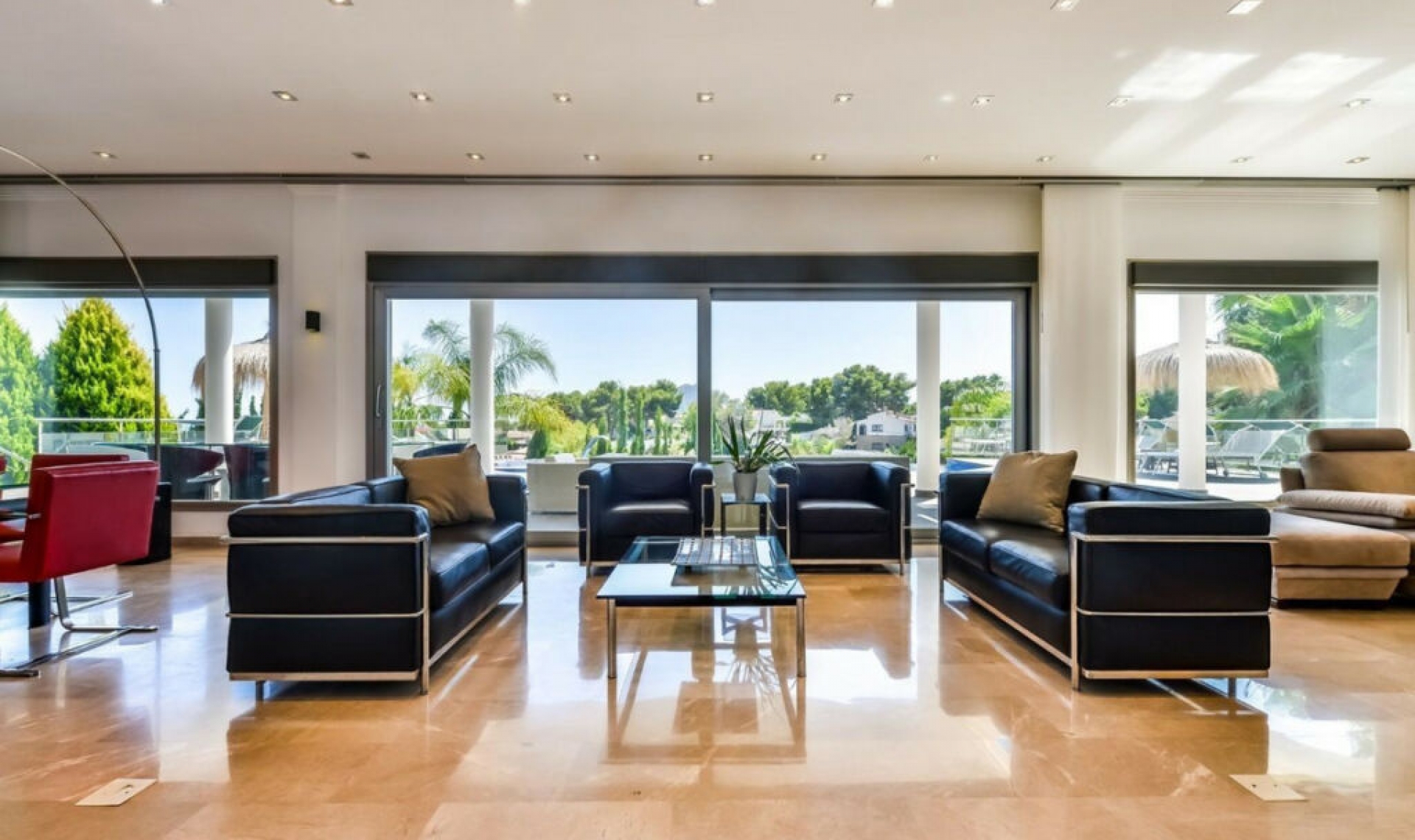 Resale - House -
Benissa