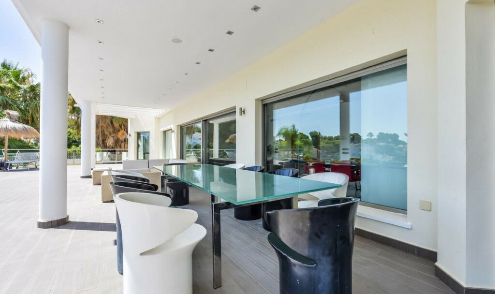 Resale - House -
Benissa