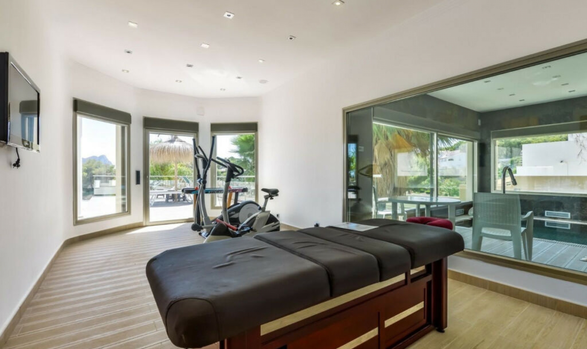 Resale - House -
Benissa