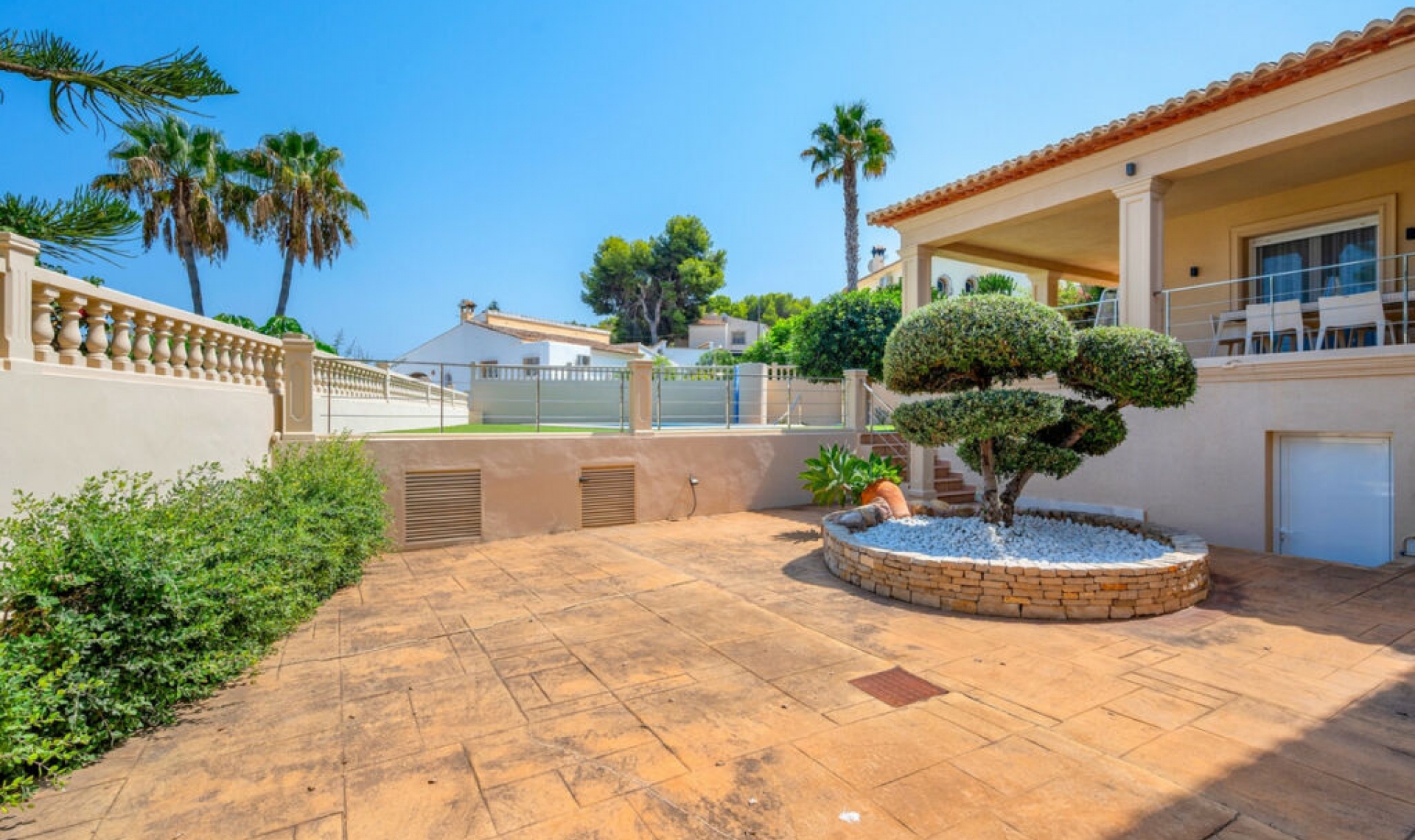 Resale - House -
Benissa