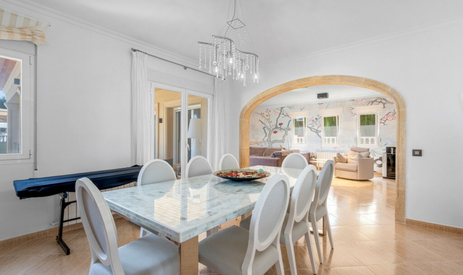 Resale - House -
Benissa