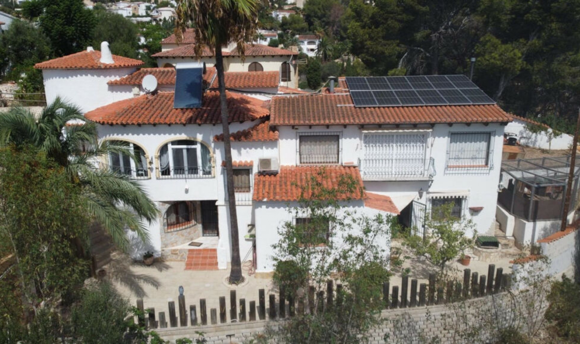 Resale - House -
Benissa