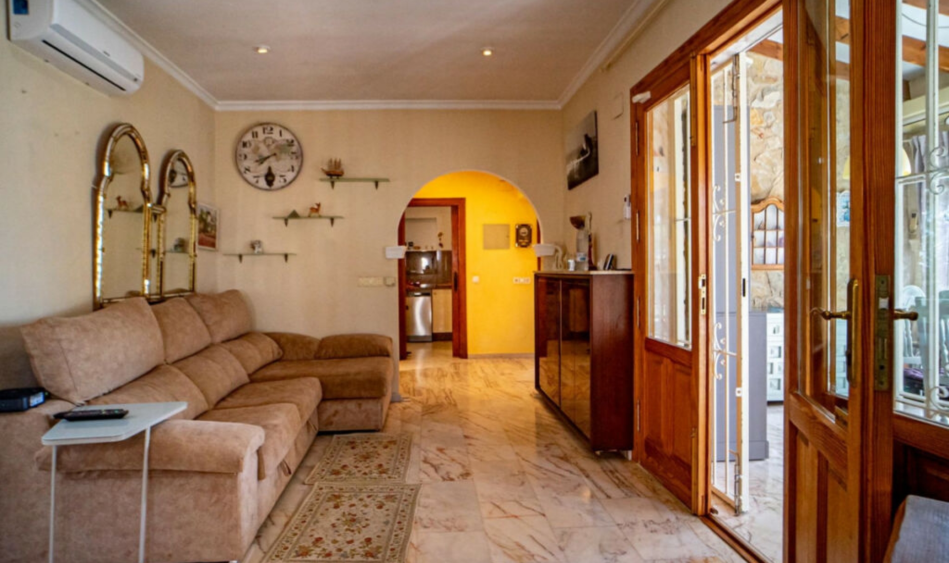 Resale - House -
Benissa