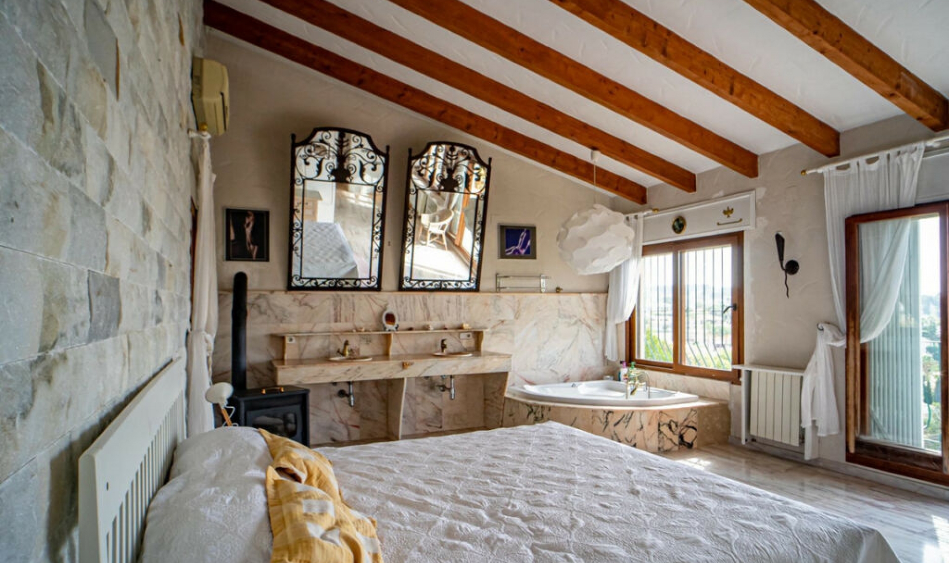 Resale - House -
Benissa