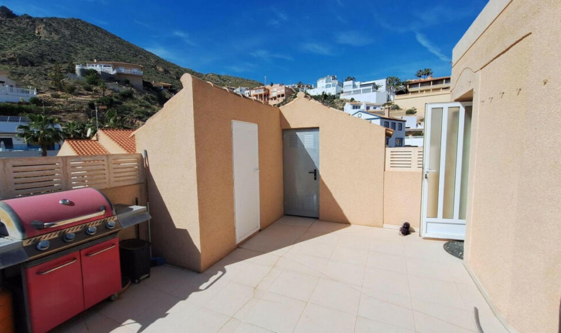 Resale - House -
Bolnuevo