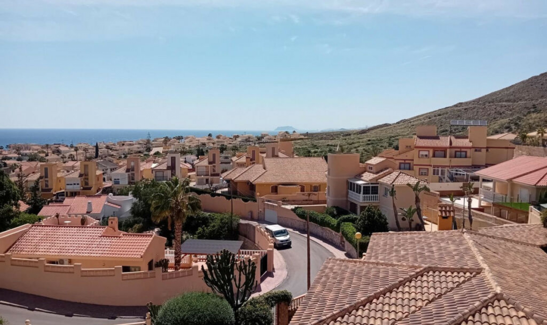 Resale - House -
Bolnuevo