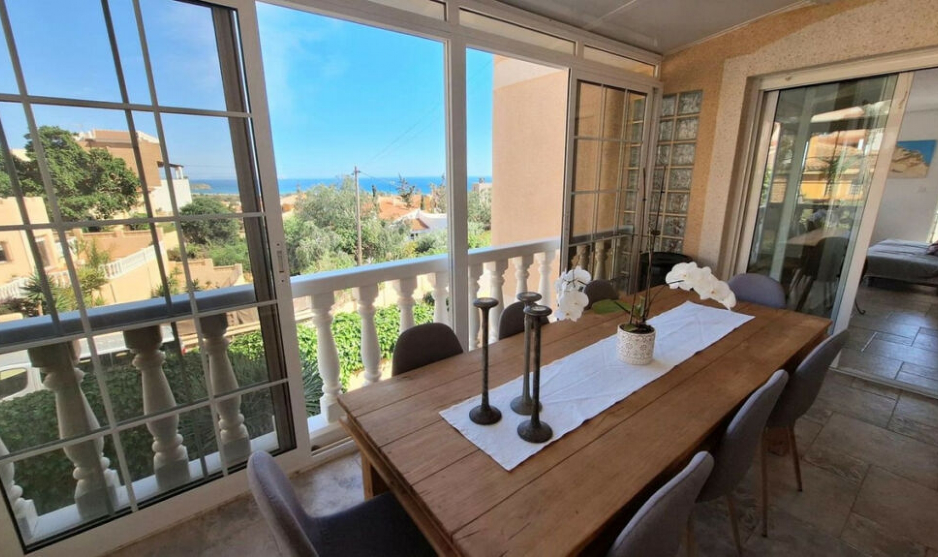 Resale - House -
Bolnuevo