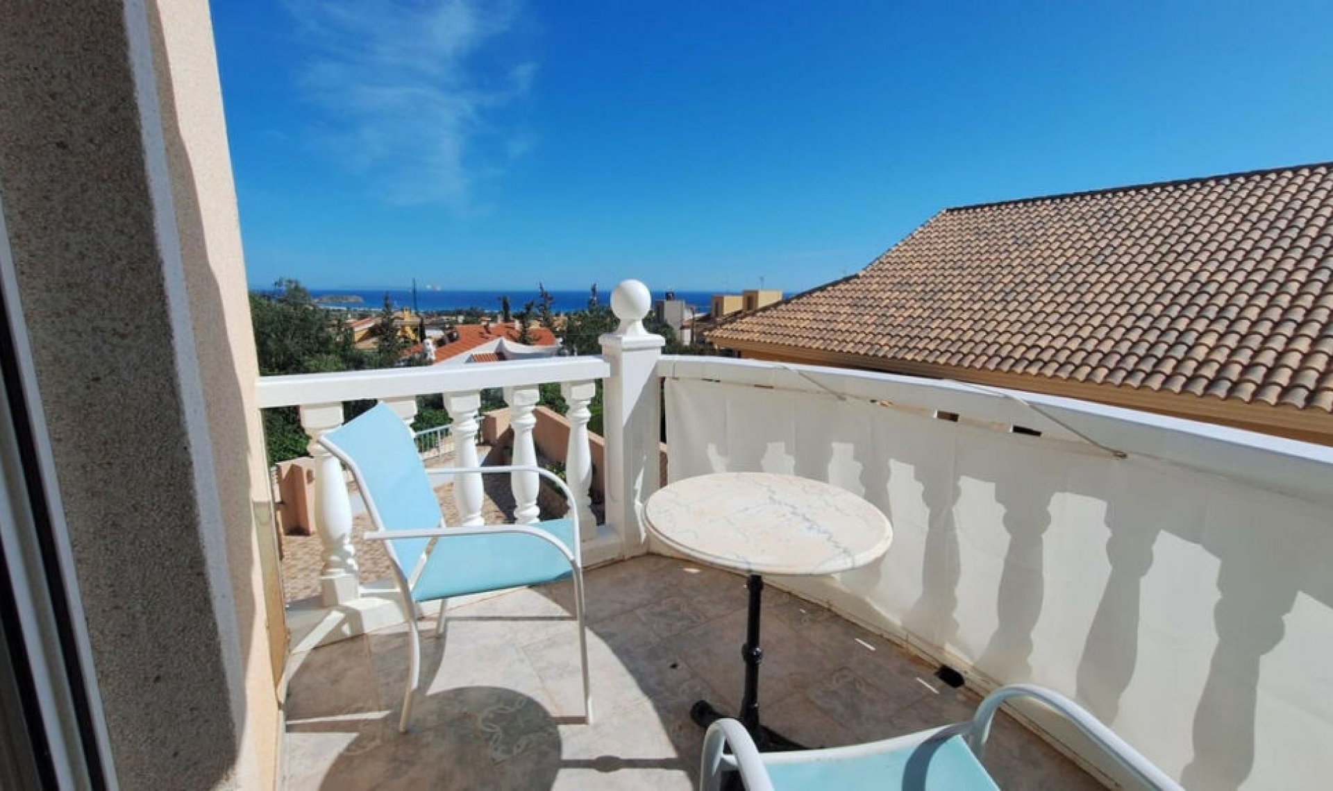 Resale - House -
Bolnuevo