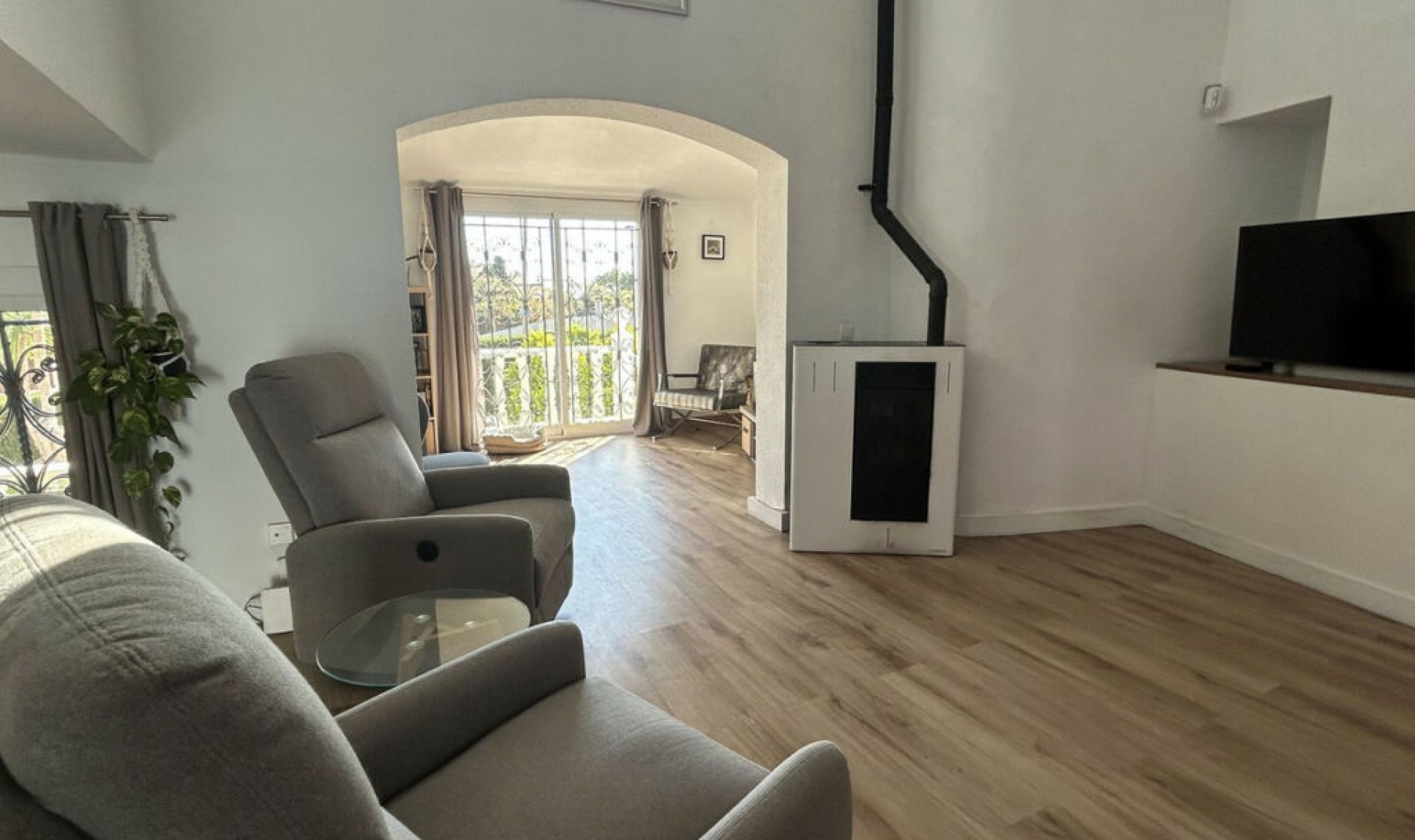 Resale - House -
Cabo de Palos