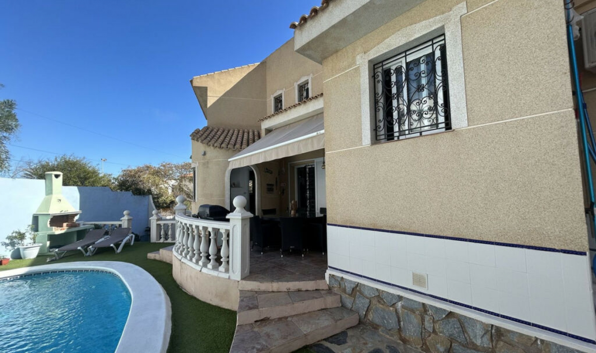 Resale - House -
Cabo de Palos