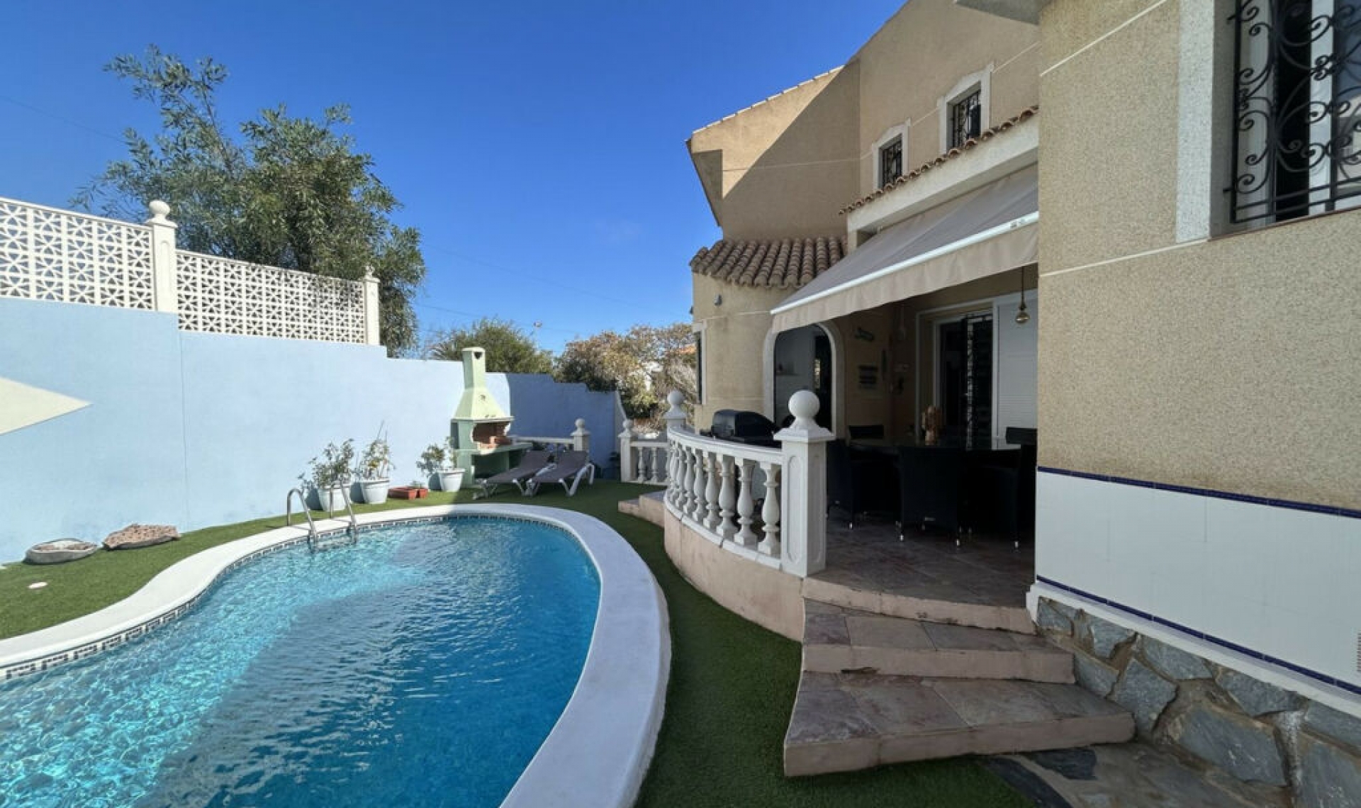 Resale - House -
Cabo de Palos