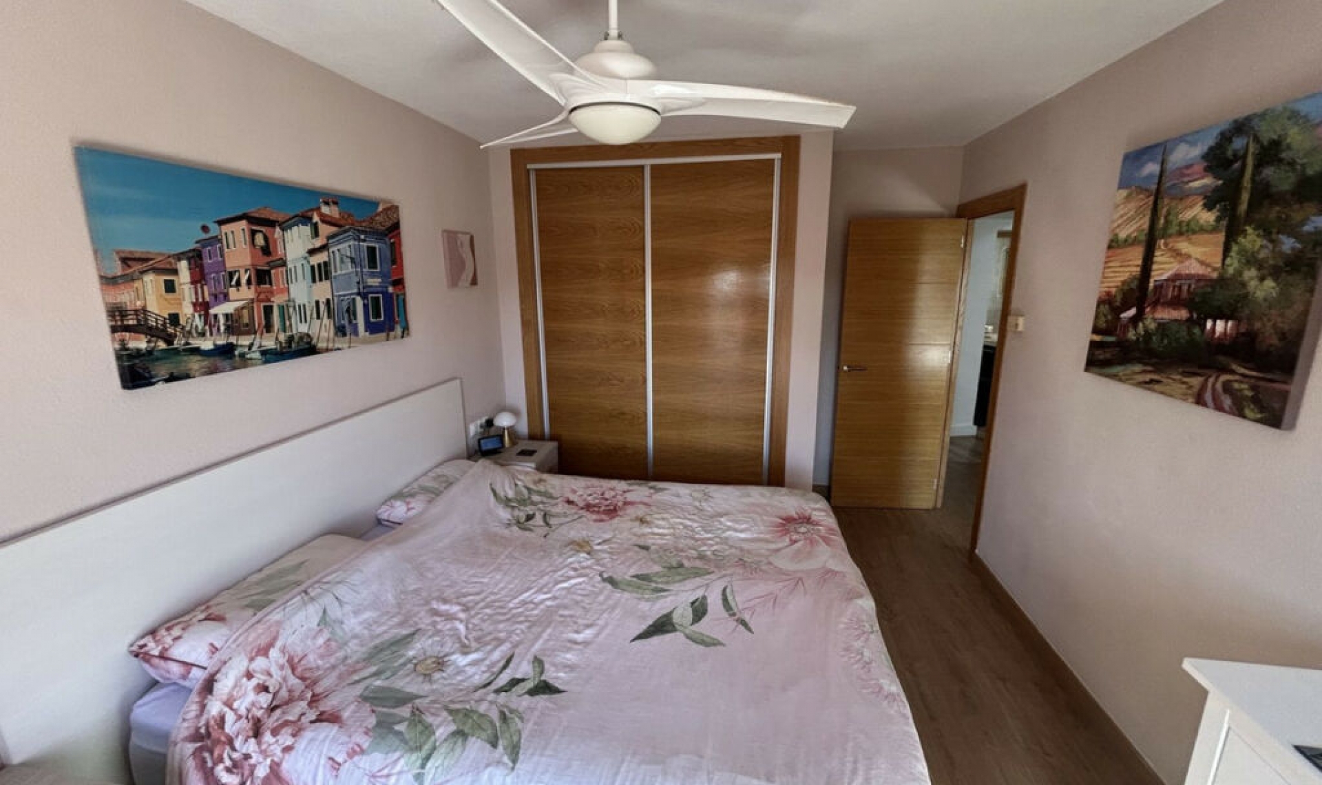 Resale - House -
Cabo de Palos