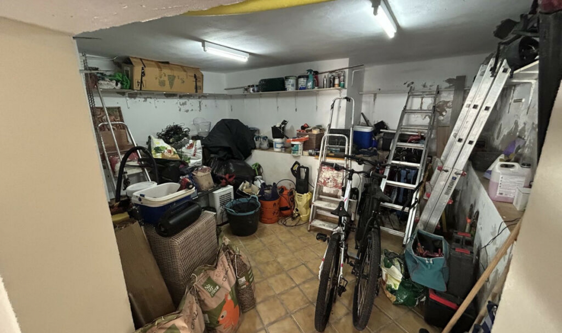 Resale - House -
Cabo de Palos