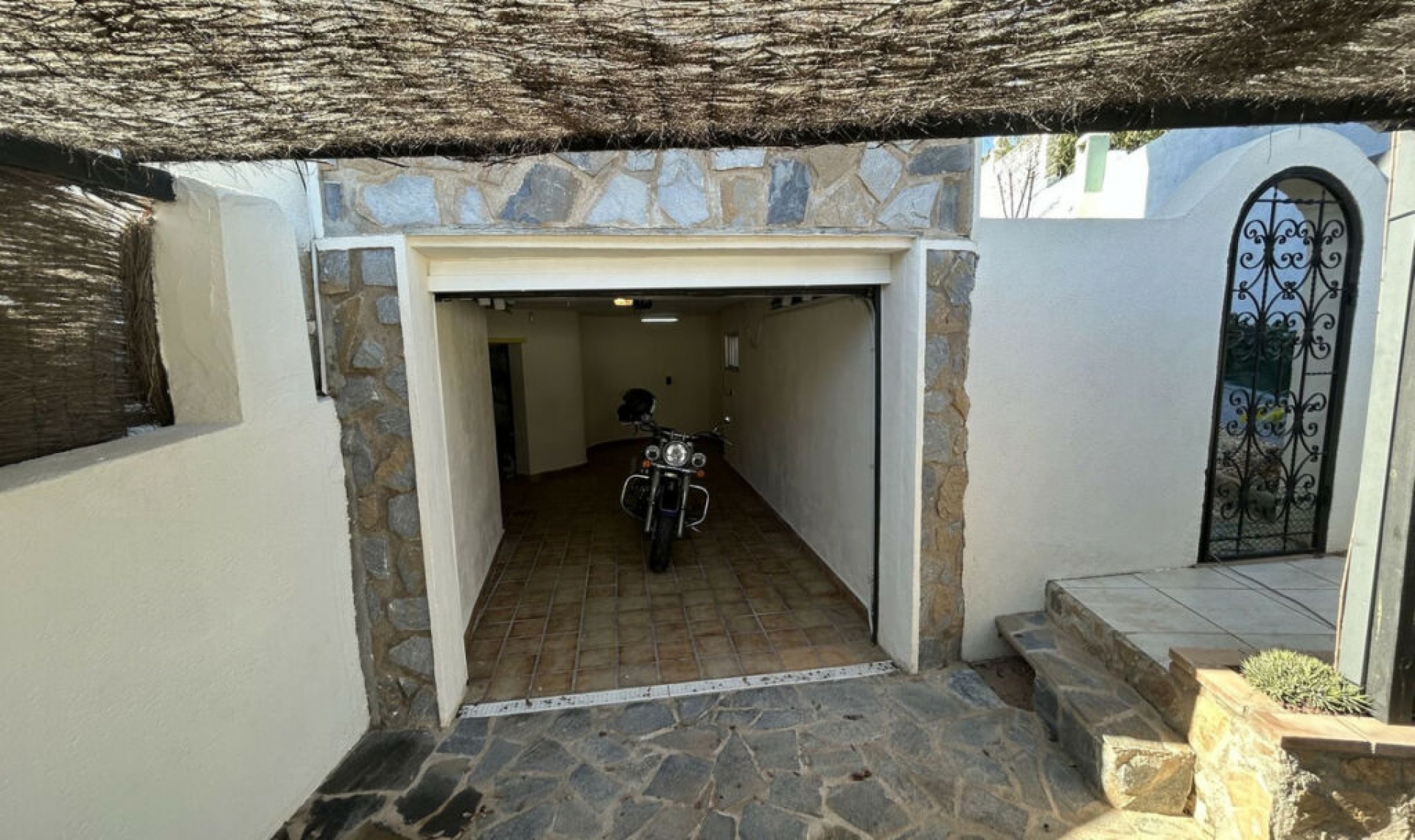 Resale - House -
Cabo de Palos