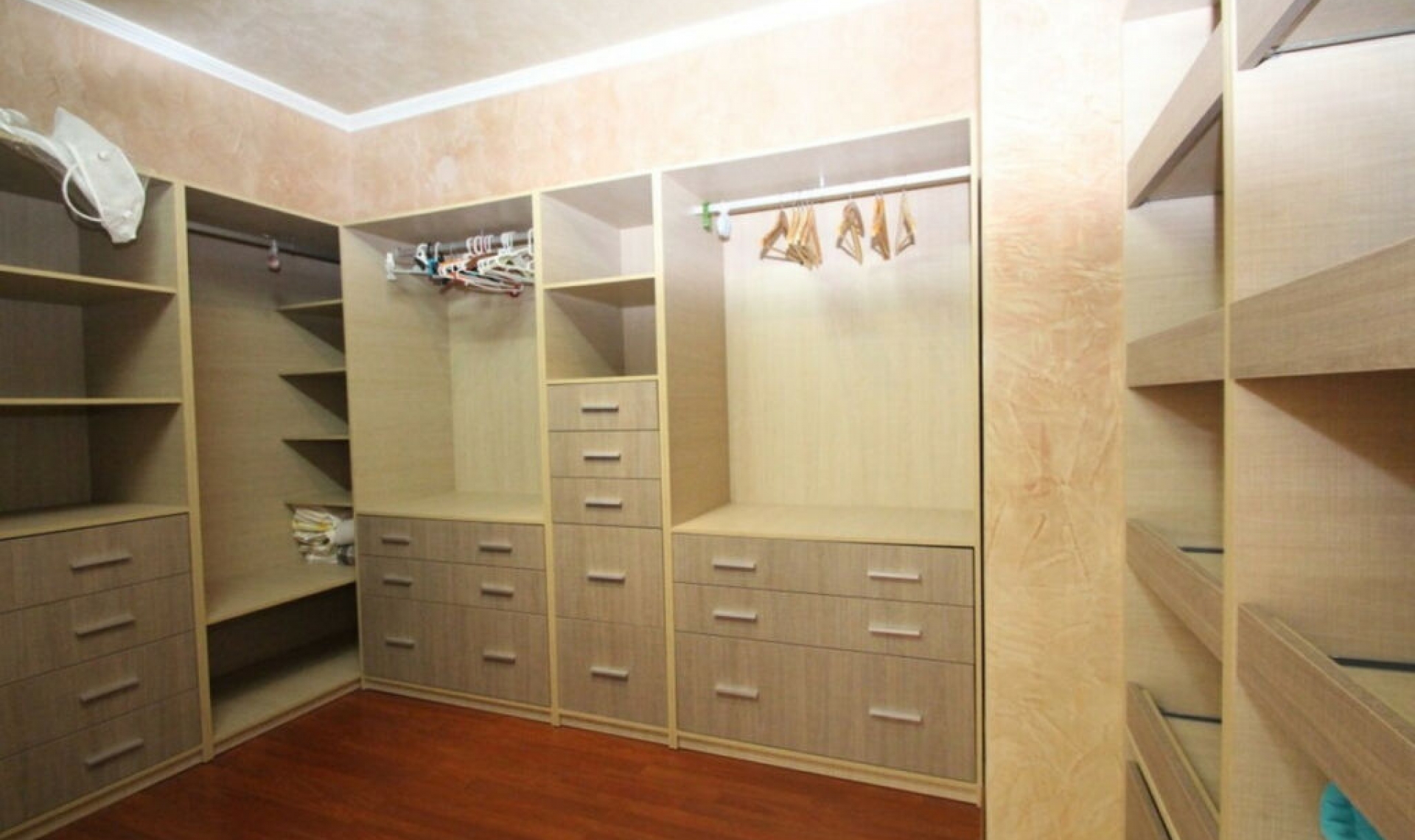 Resale - House -
Cabo Roig