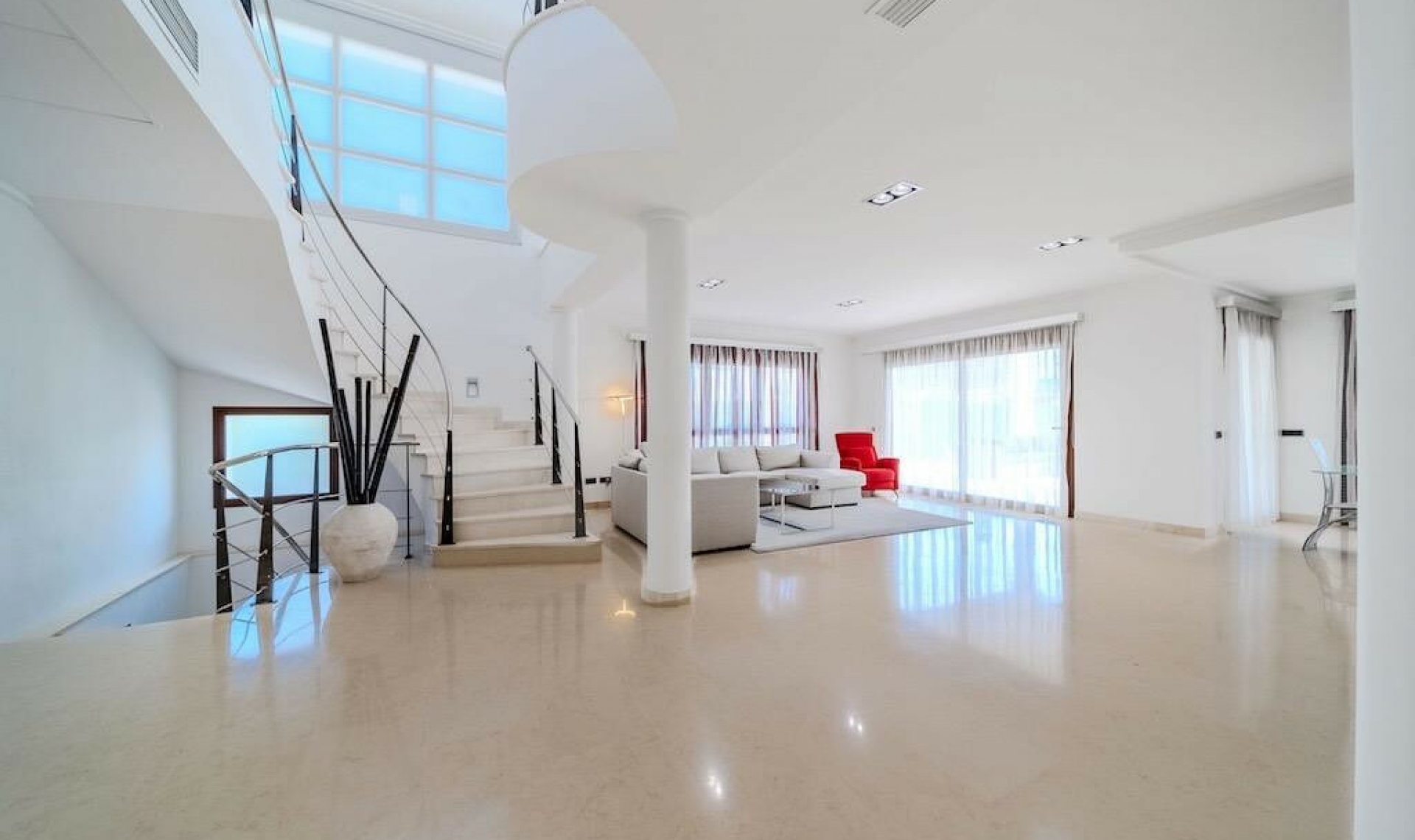 Resale - House -
Cabo Roig