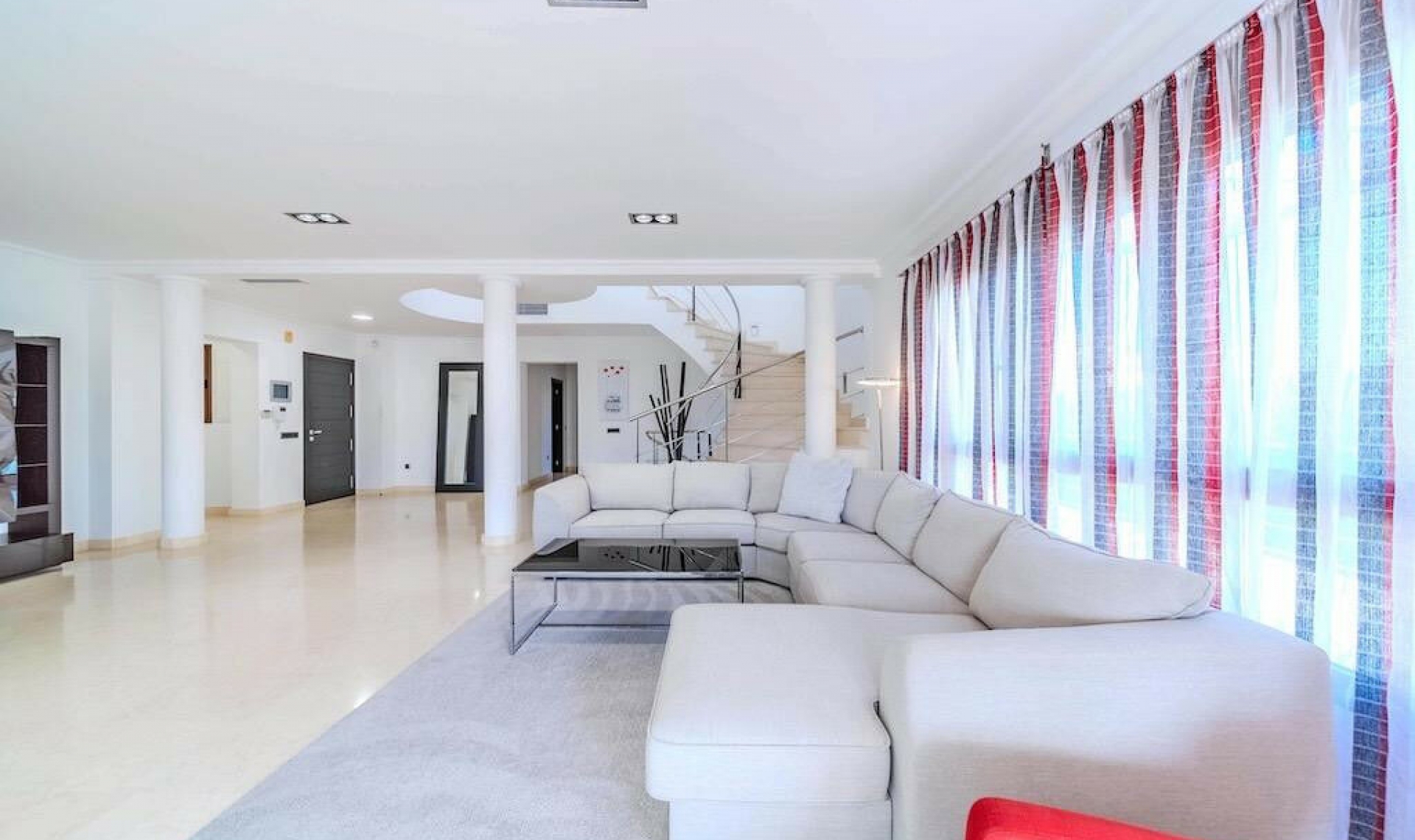 Resale - House -
Cabo Roig
