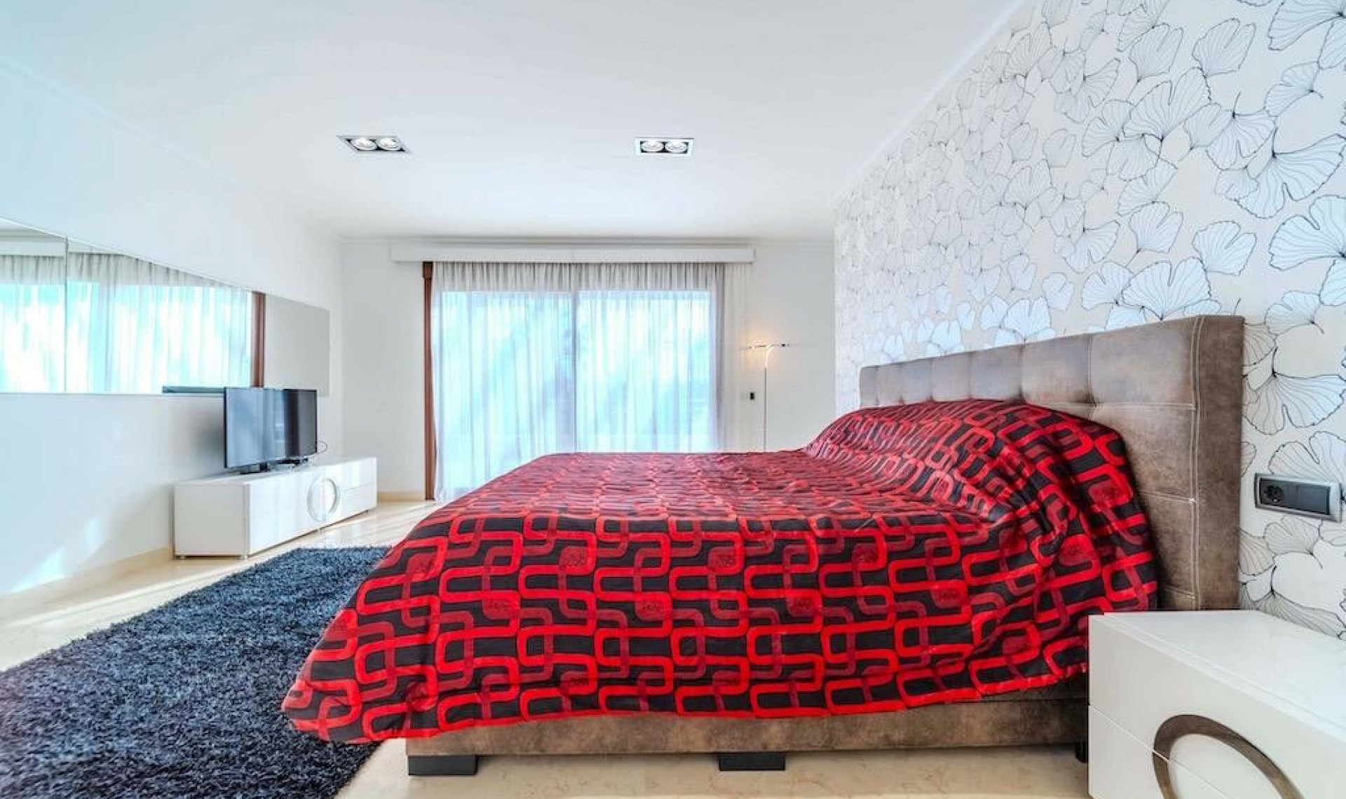 Resale - House -
Cabo Roig