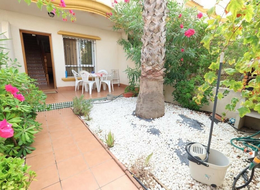 Resale - House -
Cabo Roig