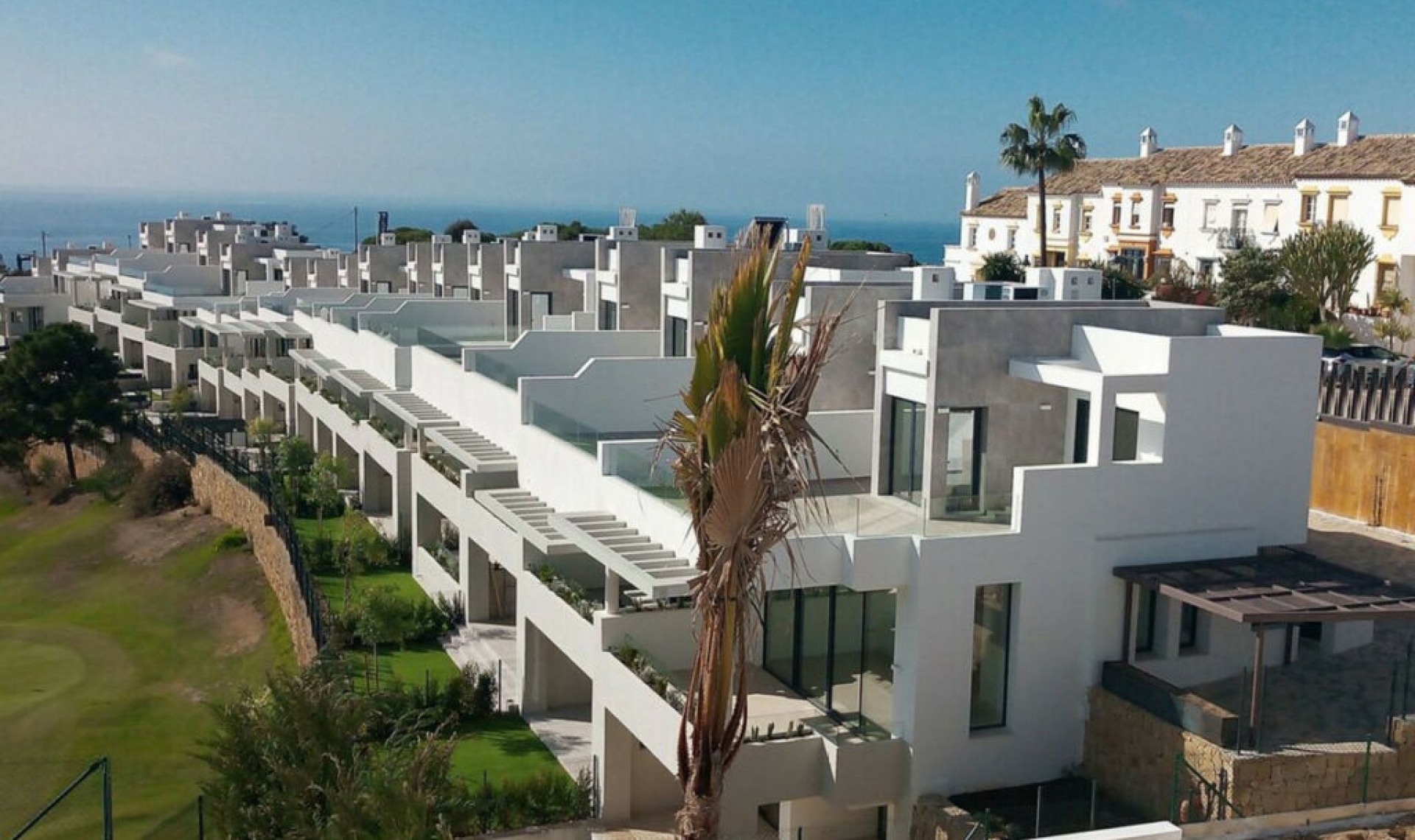 Resale - House -
Cabopino