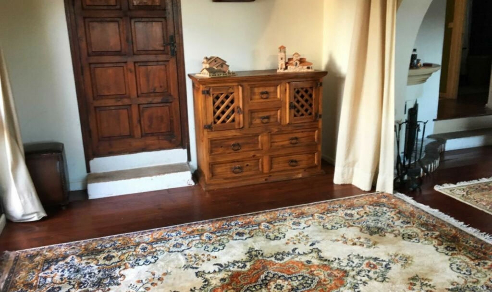 Resale - House -
Cabopino