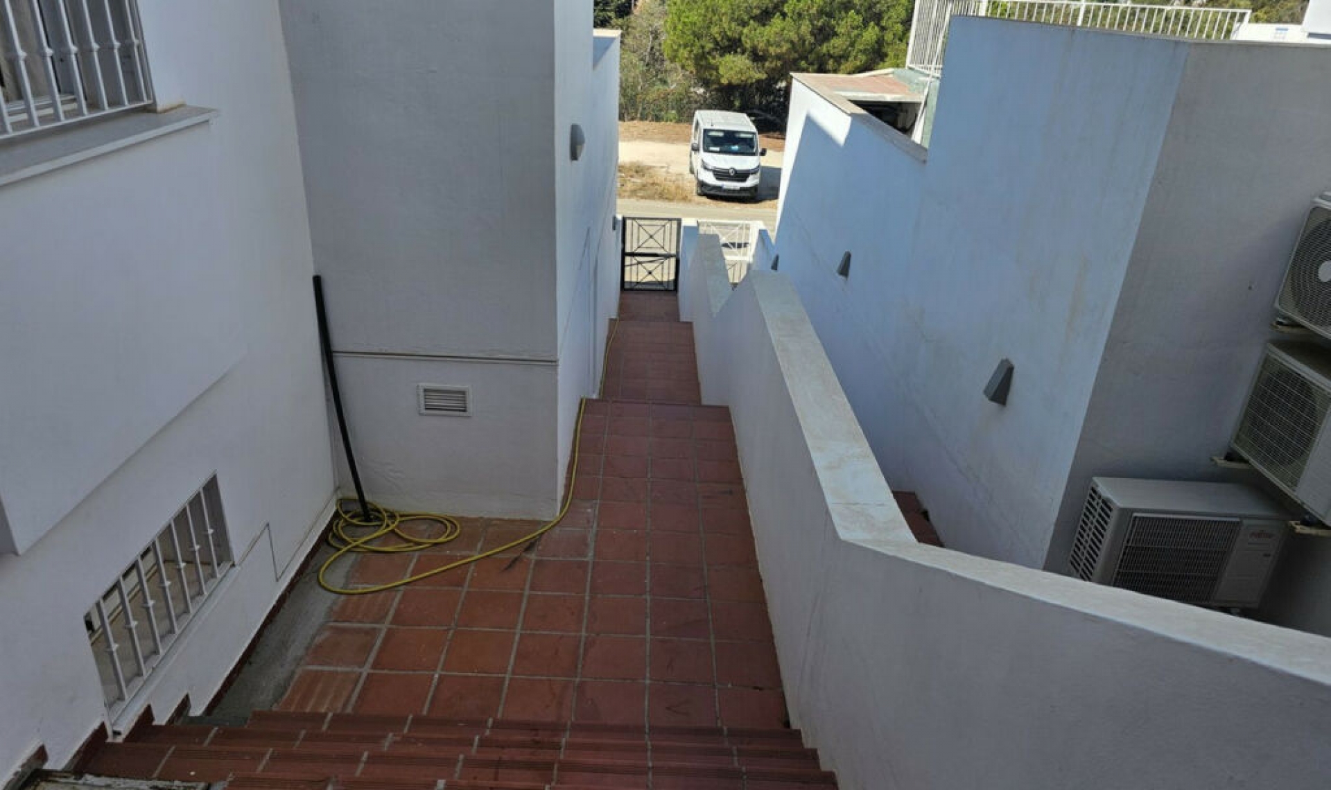 Resale - House -
Cabopino