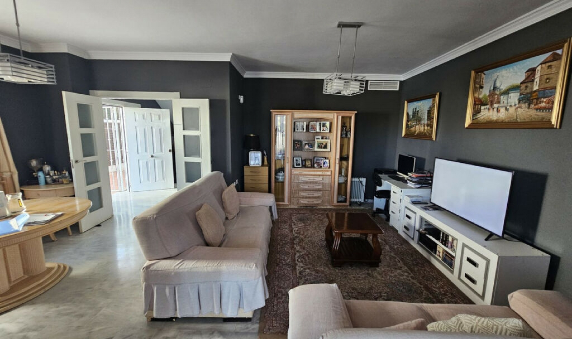 Resale - House -
Cabopino