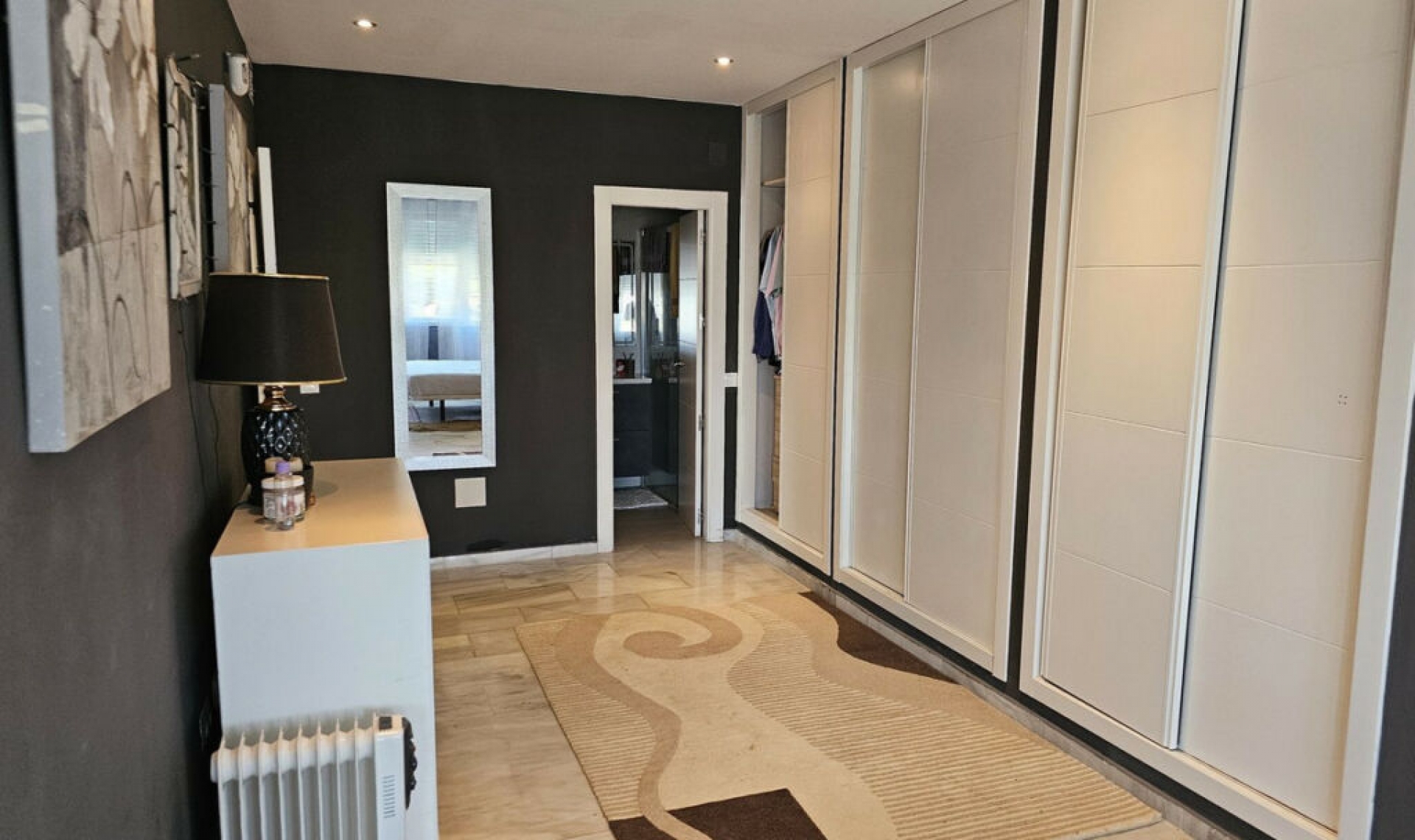 Resale - House -
Cabopino